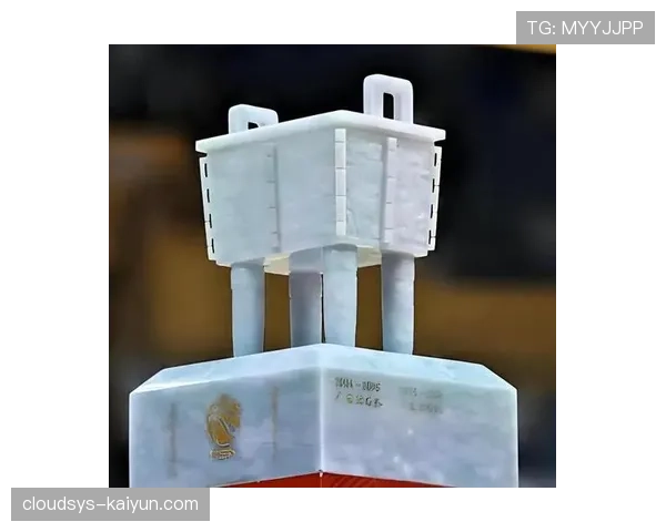 CBA总冠军奖杯“牟作云杯”启动全国巡回展览 CBA总冠军奖杯“牟作云杯”启动全国巡回展览